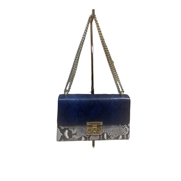 Gucci Python Medium Padlock Shoulder Bag Authentic EUC - Picture 1 of 14